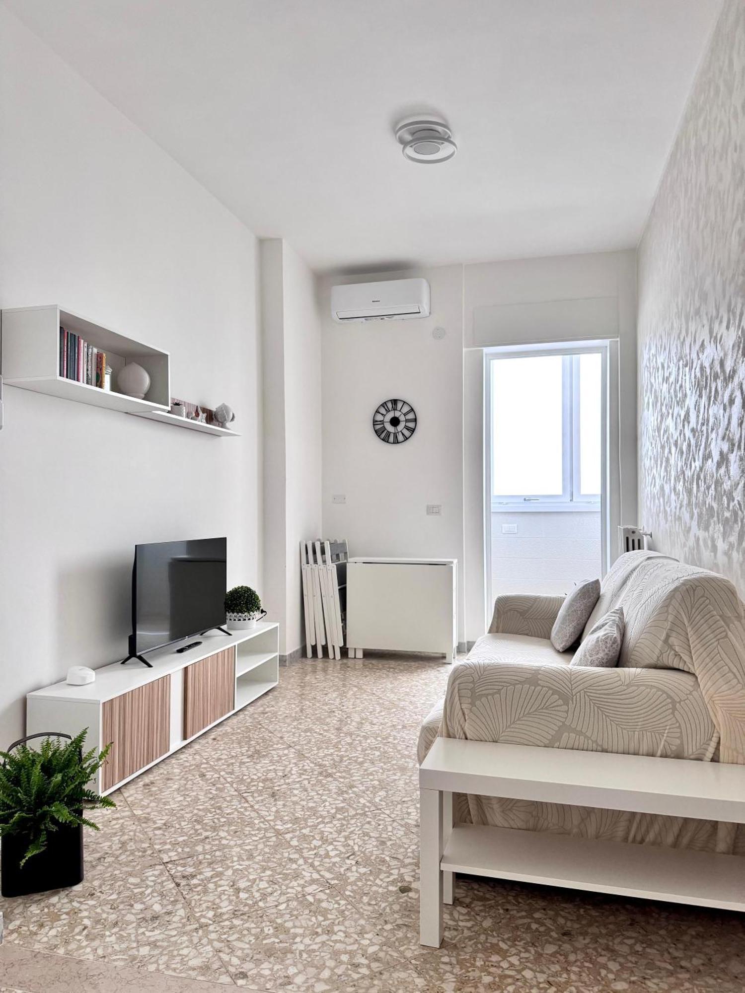 Aliste Apartment برينديسي المظهر الخارجي الصورة